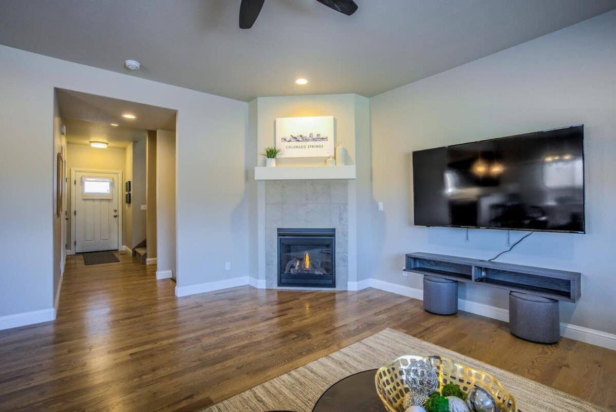 4Bd Westside Vacation Home W Space & Flexibility コロラドスプリングス エクステリア 写真